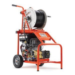 KJ-3100 Water Jetter KJ-3100 Water Jetter KJ-3100 Water Jetter Фотографии 5 Видеоматериалы 1 Гидродинамическая машина KJ-3100 с режимом пульсации: – насадки NPT H-111 и H-112 1⁄4" – барабан для шланга H-38 с промывочным шлангом высокого давления 200 футов x 3⁄8" (61 м x 10 мм) – промывочный шланг высокого давления 50 футов x 3⁄8" (15 м x 10 мм) – ножная педаль пуска FV-1 – инструмент для чистки насадок – пистолет высокого давления HW-30 – прочистная насадка корнерез Root Ranger – шланг быстрого соединения HF-4 KJ-3100 Water Jetter KJ-3100 Water Jetter KJ-3100 Water Jetter KJ-3100 Water Jetter Гидродинамическая прочистная машина KJ-3100